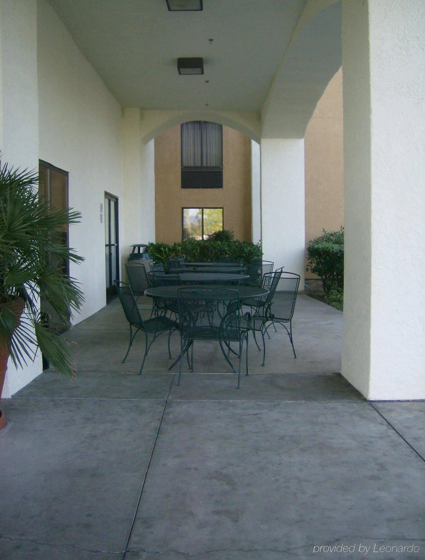Hampton Inn Los Angeles Santa Clarita Exterior photo